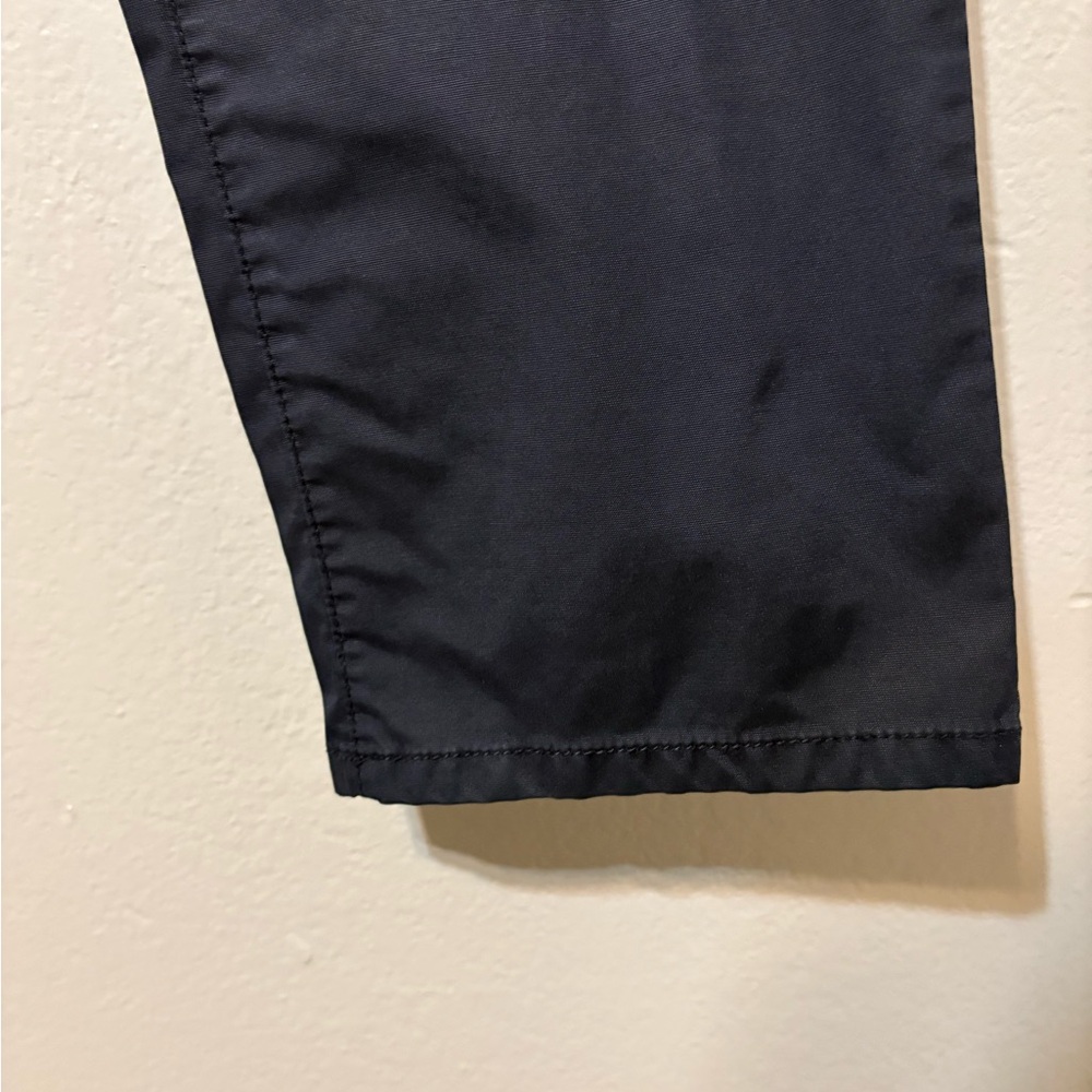 Men's Izod Advantage Performance Pants. 34/32 straight fit. - Picture 3 of 10